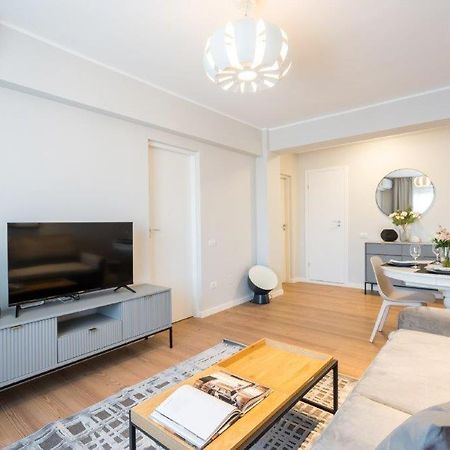 Downtown Modern - 2Br Apartment Букурещ Екстериор снимка