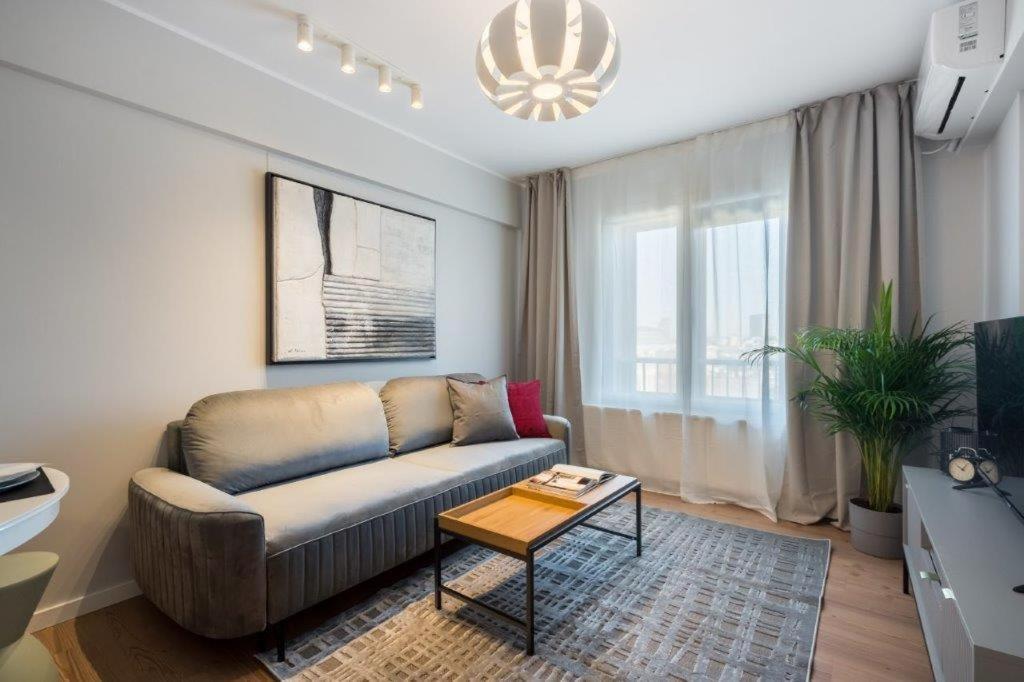Downtown Modern - 2Br Apartment Букурещ Екстериор снимка