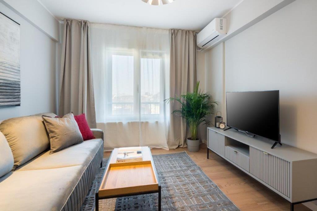 Downtown Modern - 2Br Apartment Букурещ Екстериор снимка