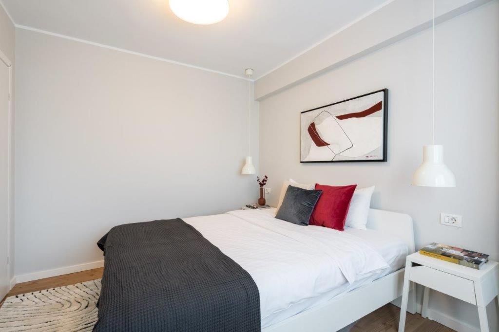 Downtown Modern - 2Br Apartment Букурещ Екстериор снимка